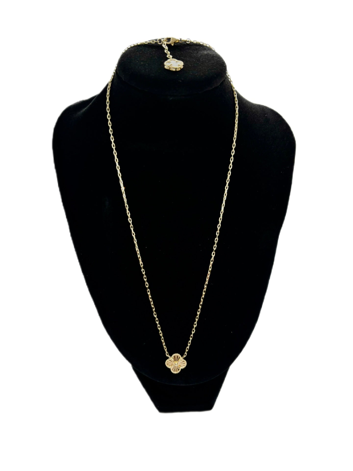 10k Gold Necklace - Gold Clover