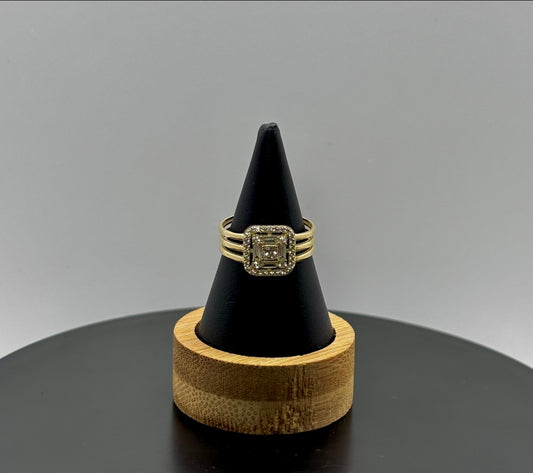 10K Gold CZ Square Halo Cluster Ring